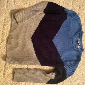 Blue design woman’s sweater